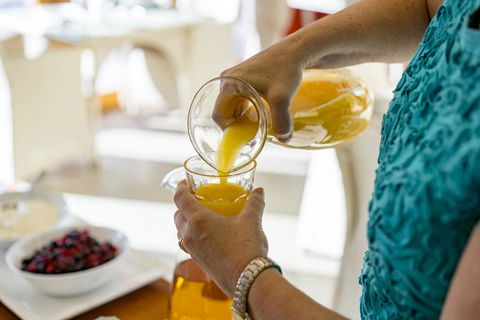 Thistle Hill Guesthouse - Walk To Many Wineries And Restaurants - Accommodation Daintree 8