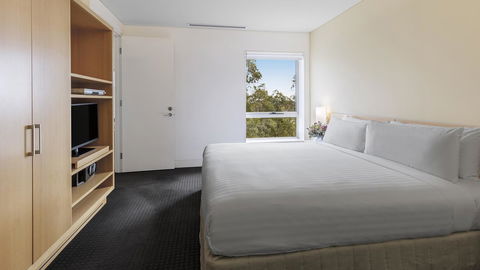 Oaks Cypress Lakes Resort - Accommodation Daintree 12