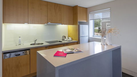 Oaks Cypress Lakes Resort - Accommodation Daintree 3