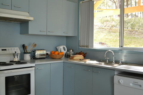 Bundle Hill Cottages - Accommodation Daintree 32