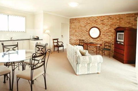 Potters Apartments - Accommodation Daintree 11
