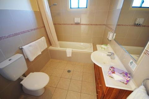 Potters Apartments - Accommodation Daintree 13
