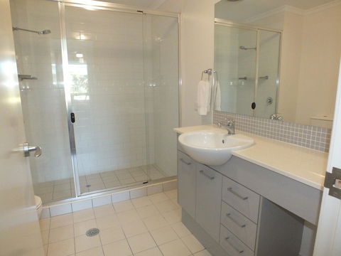 Pacific Marina Apartments - Accommodation Daintree 28