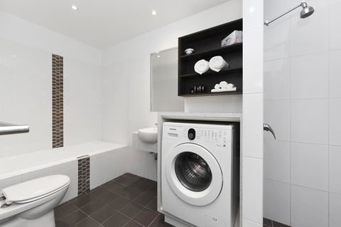 Mantra Quayside Port Macquarie - Accommodation Daintree 11