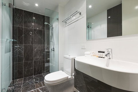 Lakefront 116 Kingston ACT - Accommodation Daintree 8