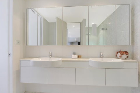 Lakefront 116 Kingston ACT - Accommodation Daintree 19