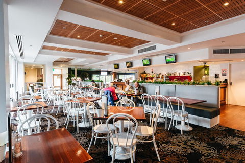 Coniston Hotel Wollongong - Accommodation Daintree 11