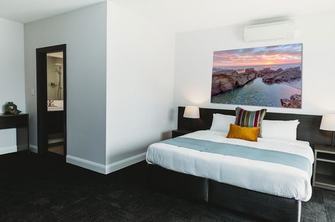 Coniston Hotel Wollongong - Accommodation Daintree 2