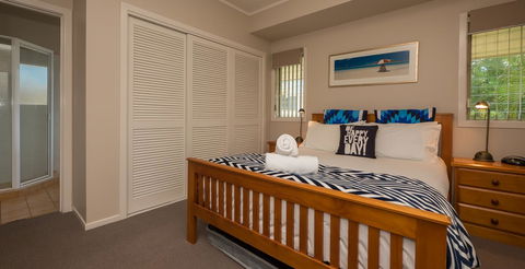 Hastings Cove Holiday Apartments - Accommodation Daintree 2