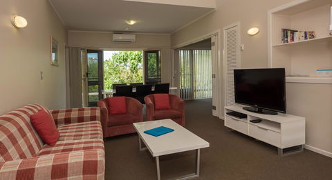 Hastings Cove Holiday Apartments - Accommodation Daintree 3