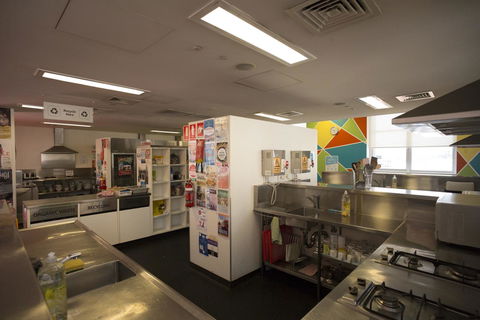 YHA Sydney Harbour - Accommodation Daintree 12