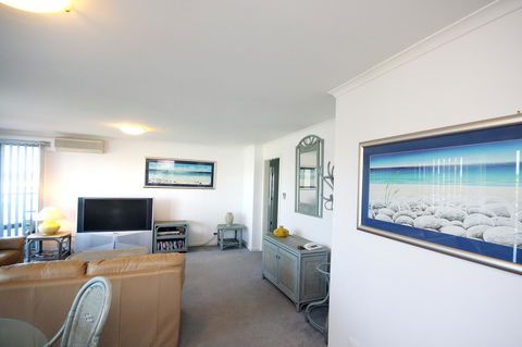 Sails Apartments - Accommodation Daintree 23