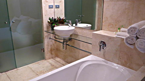 Best Western Plus Goulburn - Accommodation Daintree 6