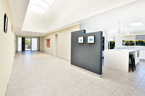 Neptune I Absolute Beachfront I Stunning Views - Accommodation Daintree 24
