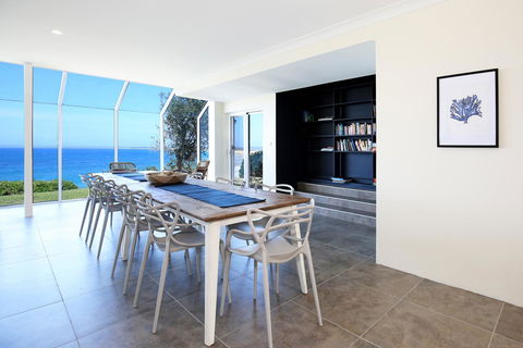 Neptune I Absolute Beachfront I Stunning Views - Accommodation Daintree 6