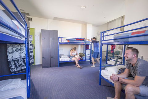 YHA Sydney Central - Accommodation Daintree 12