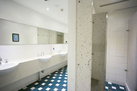 YHA Sydney Central - Accommodation Daintree 18