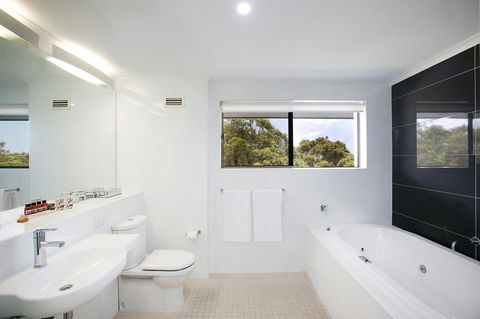 BEST WESTERN PLUS Apollo Hotel Newcastle - Accommodation Daintree 22