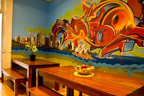 Mad Monkey Kings Cross - Accommodation Daintree 0