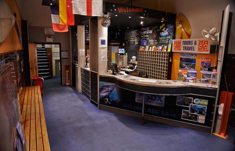 Maze Backpackers - Sydney - Accommodation Daintree 9