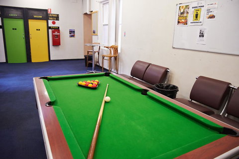 Maze Backpackers - Sydney - Accommodation Daintree 14