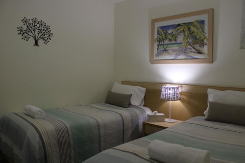 The Boathouse Resort Luxury Apartments - Accommodation Daintree 23