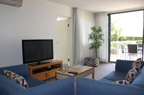The Boathouse Resort Luxury Apartments - Accommodation Daintree 5