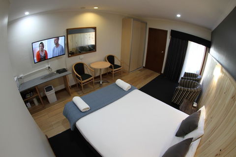 Sleepy Hill Motor Inn - Accommodation Daintree 13