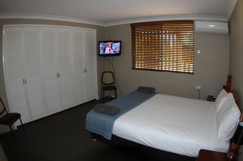 Sleepy Hill Motor Inn - Accommodation Daintree 39