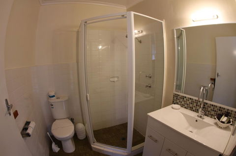 Sleepy Hill Motor Inn - Accommodation Daintree 26