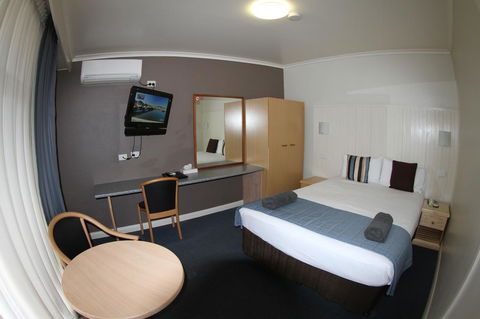 Sleepy Hill Motor Inn - Accommodation Daintree 24