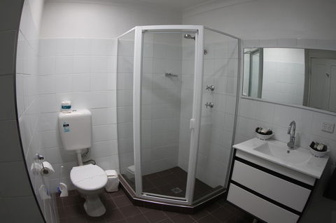 Sleepy Hill Motor Inn - Accommodation Daintree 40