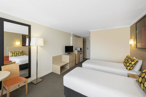 Mercure Newcastle - Accommodation Daintree 5