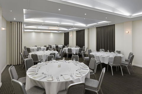 Mercure Newcastle - Accommodation Daintree 26