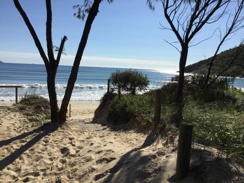 Hat Head Beach Cottage 1 - Accommodation Daintree 30