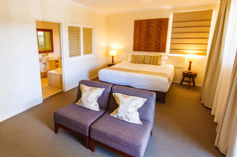 Byron Bay Hotel And Apartments - Accommodation Daintree 6