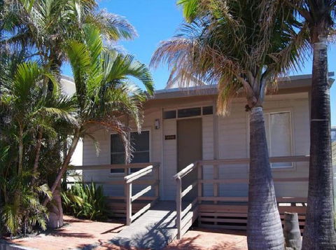 Jupiter, 3 Scott Street - Accommodation Daintree 6