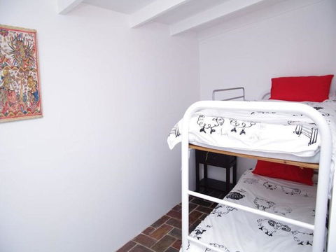 Jupiter, 3 Scott Street - Accommodation Daintree 4