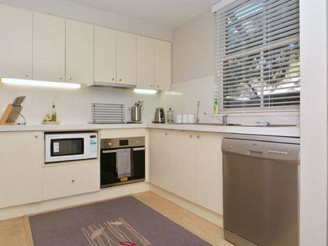 Villa 3br Chianti Villa Located Within Cypress Lakes Resort - Accommodation Daintree 5