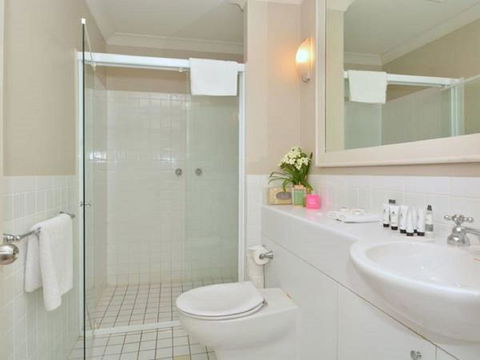 Villa 3br Chianti Villa Located Within Cypress Lakes Resort - Accommodation Daintree 13