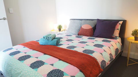 Skygarden Olympic Park View 2 Bedroom Apartment - Accommodation Daintree 34