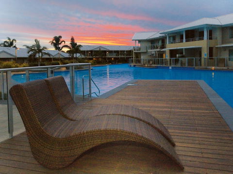 Oaks Port Stephens Pacific Blue Resort - Accommodation Daintree 7