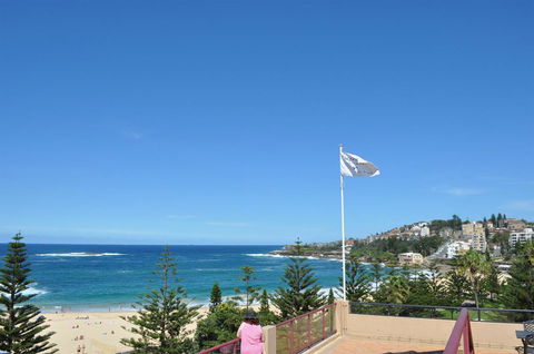 Coogee Sands Hotel & Apartments - Accommodation Daintree 29