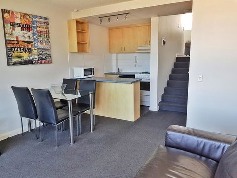Manly Central Executive - Accommodation Daintree 10