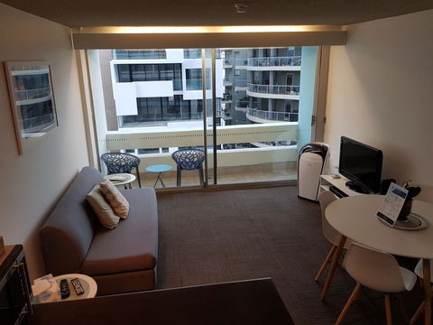 Manly Central Executive - Accommodation Daintree 6