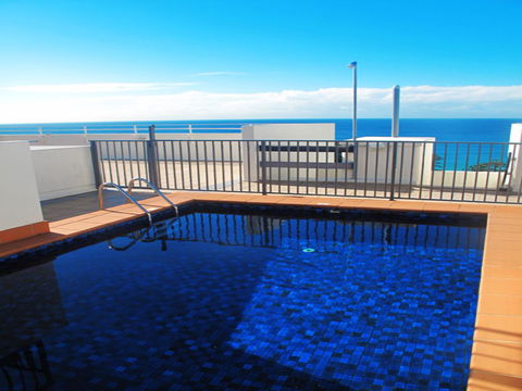 Manly Central Executive - Accommodation Daintree 2