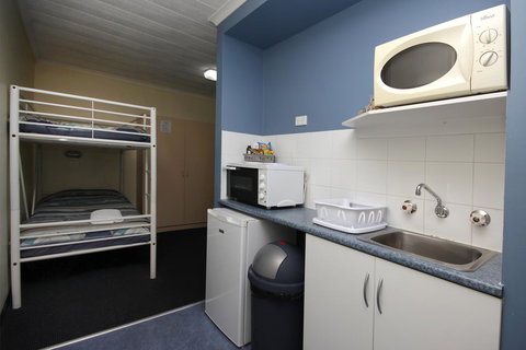 Sapphire Waters Motor Inn - Accommodation Daintree 22