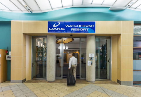 Oaks The Entrance Waterfront Suites - Accommodation Daintree 16