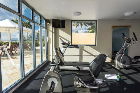 Oaks The Entrance Waterfront Suites - Accommodation Daintree 6