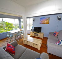 Apollo 1 9 Hodgson Street - Accommodation Daintree